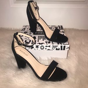 Never Worn!!! Classic Black Heels